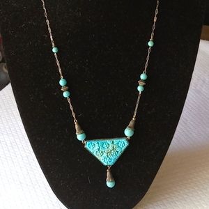 VINTAGE  Turquoise and Silver Pendant Necklace 16"